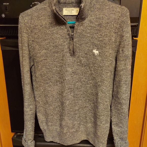 Abercrombie and fitch gray wool sweater quarter zip long sleeves small - Picture 4 of 4